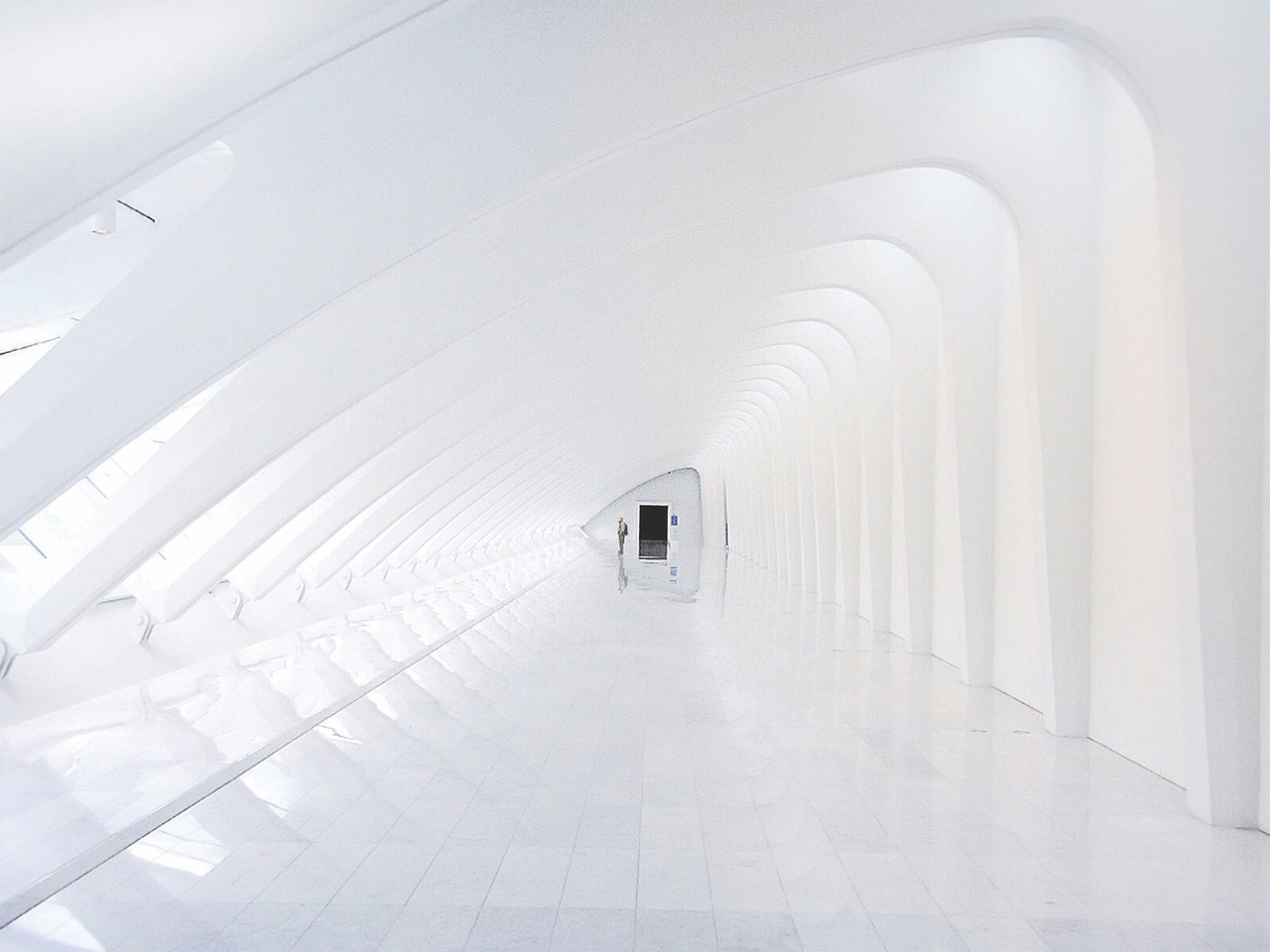 盛煌面对新形势，如何进行企业危机营销